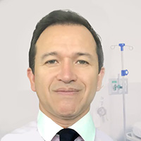 Dr. Fredy Ariza
