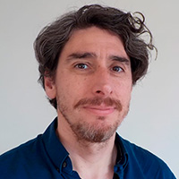 Dr. César Moral